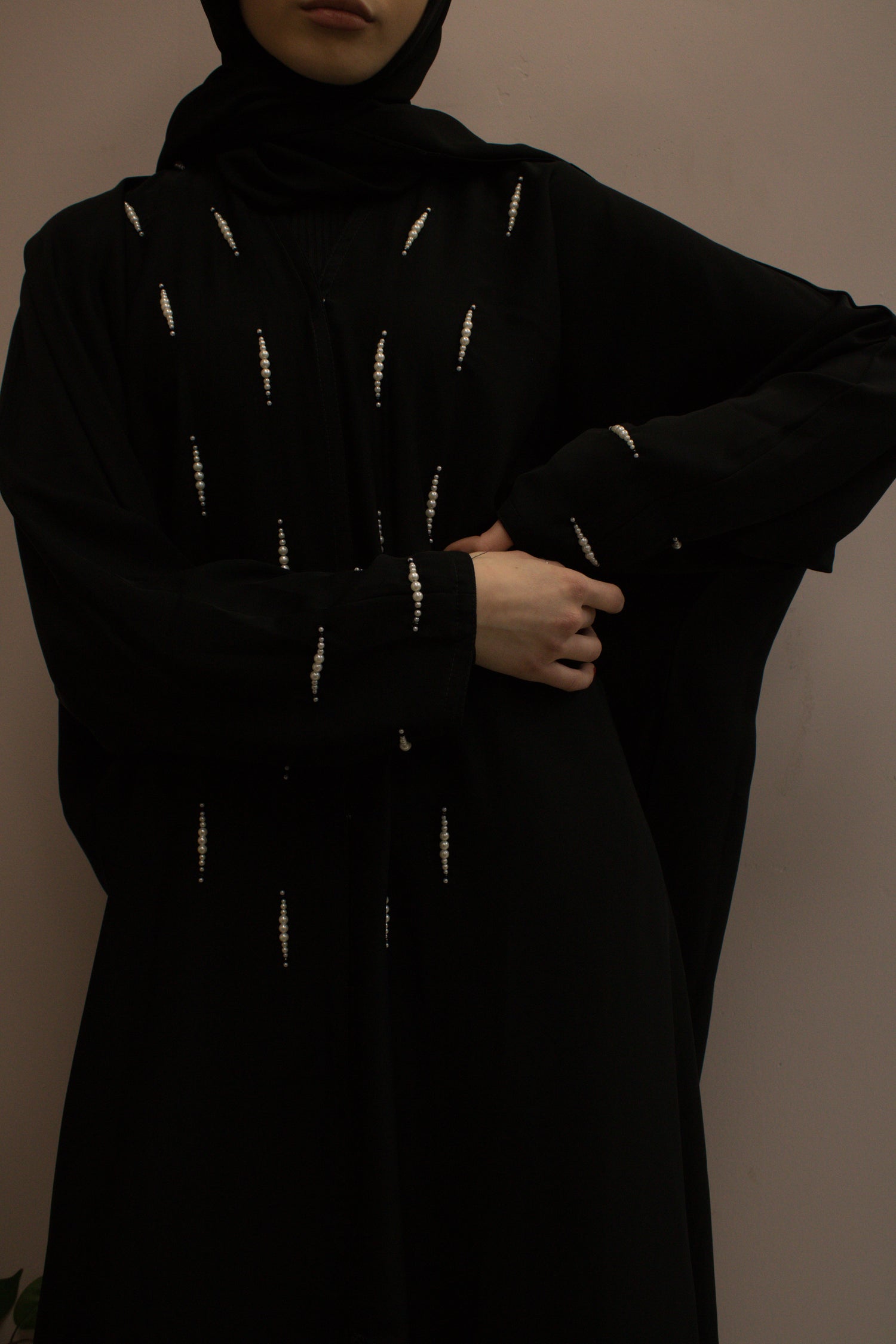 Pearl Black Abaya