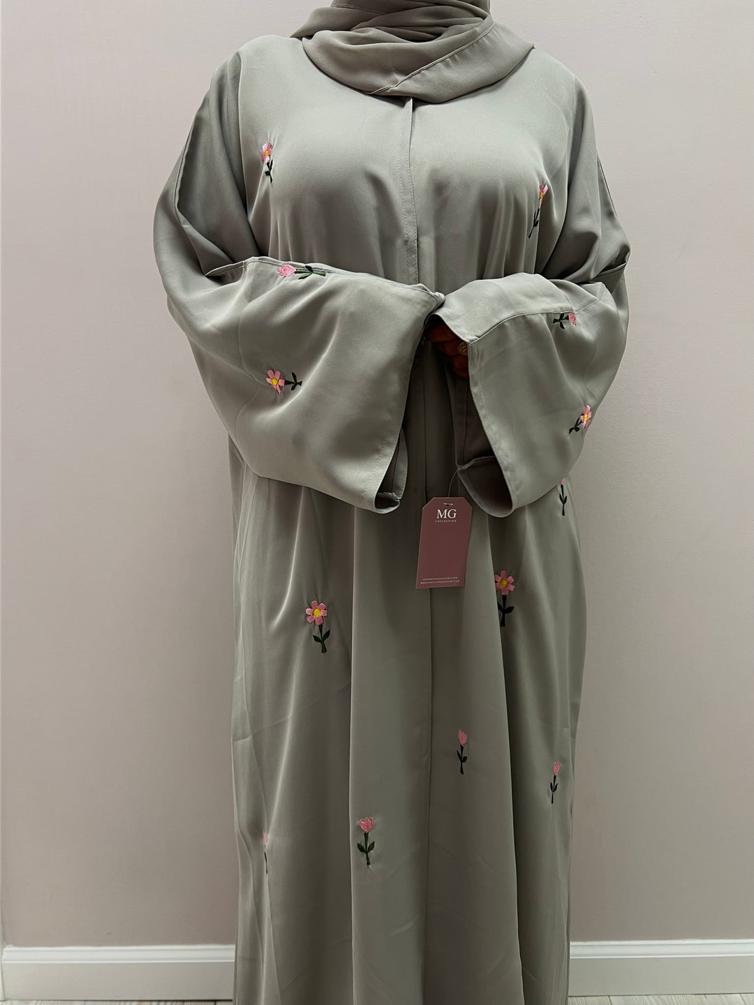 Nada Flower Abaya