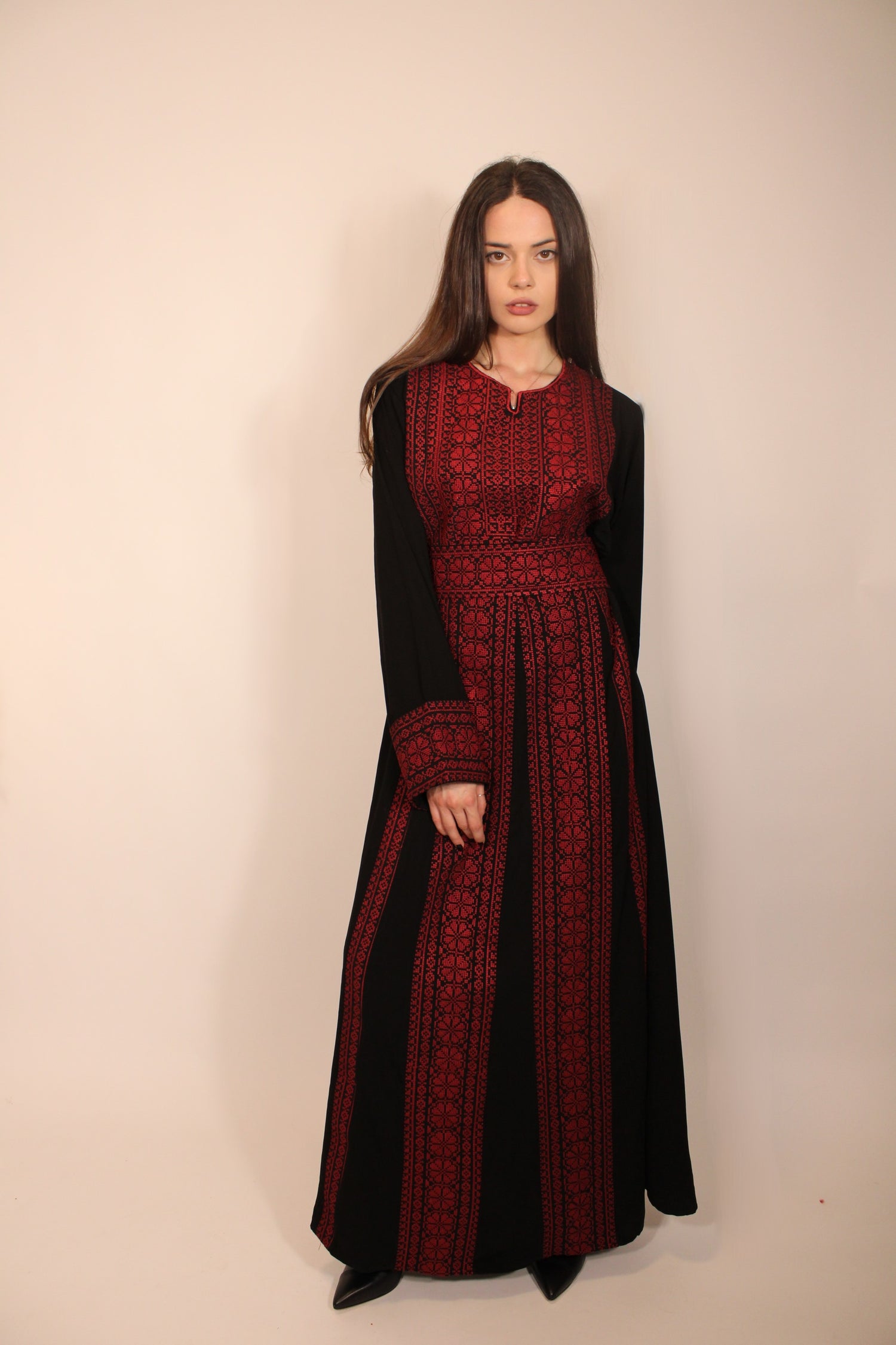 Red & Black Traditional Palestinian Thobe